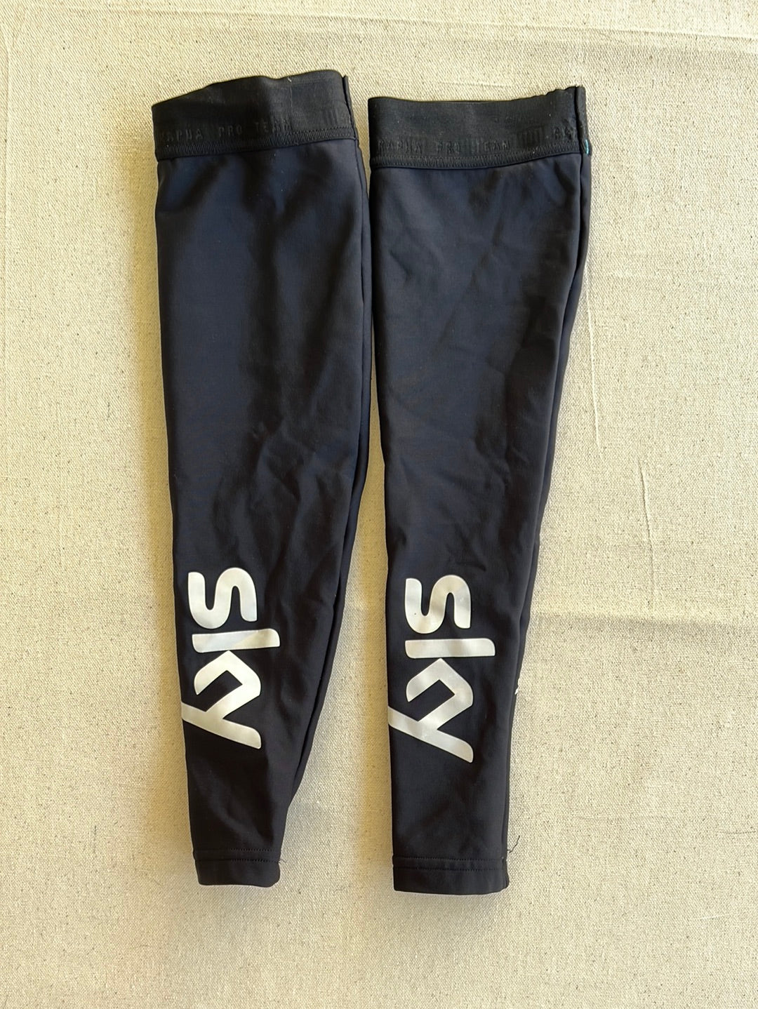 Thermal Arm Warmers | Rapha | Team Sky | Pro Cycling Kit