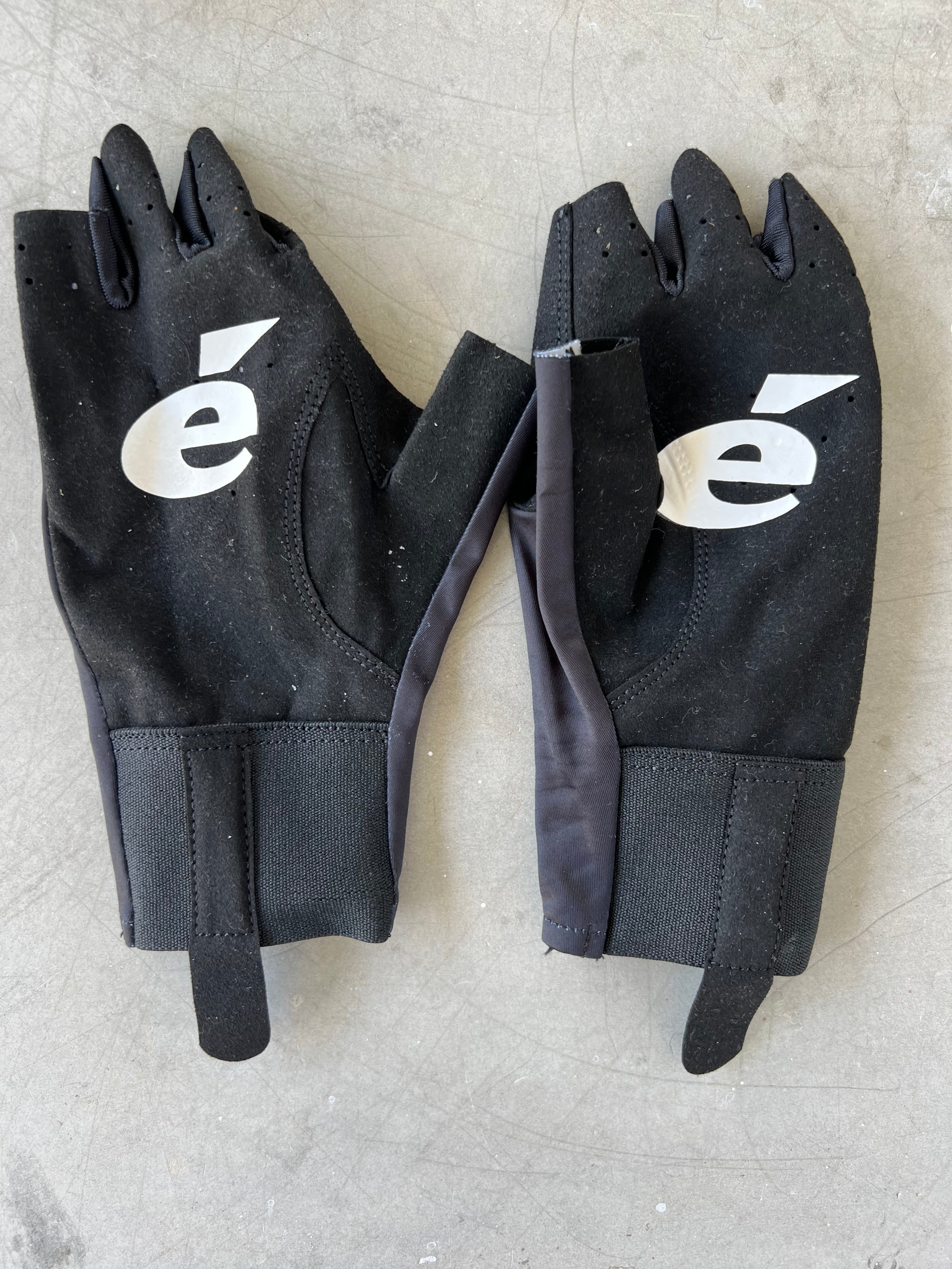 Jumbo Visma | Agu Unpadded Gloves | S | Rider-Issued Pro Team Kit