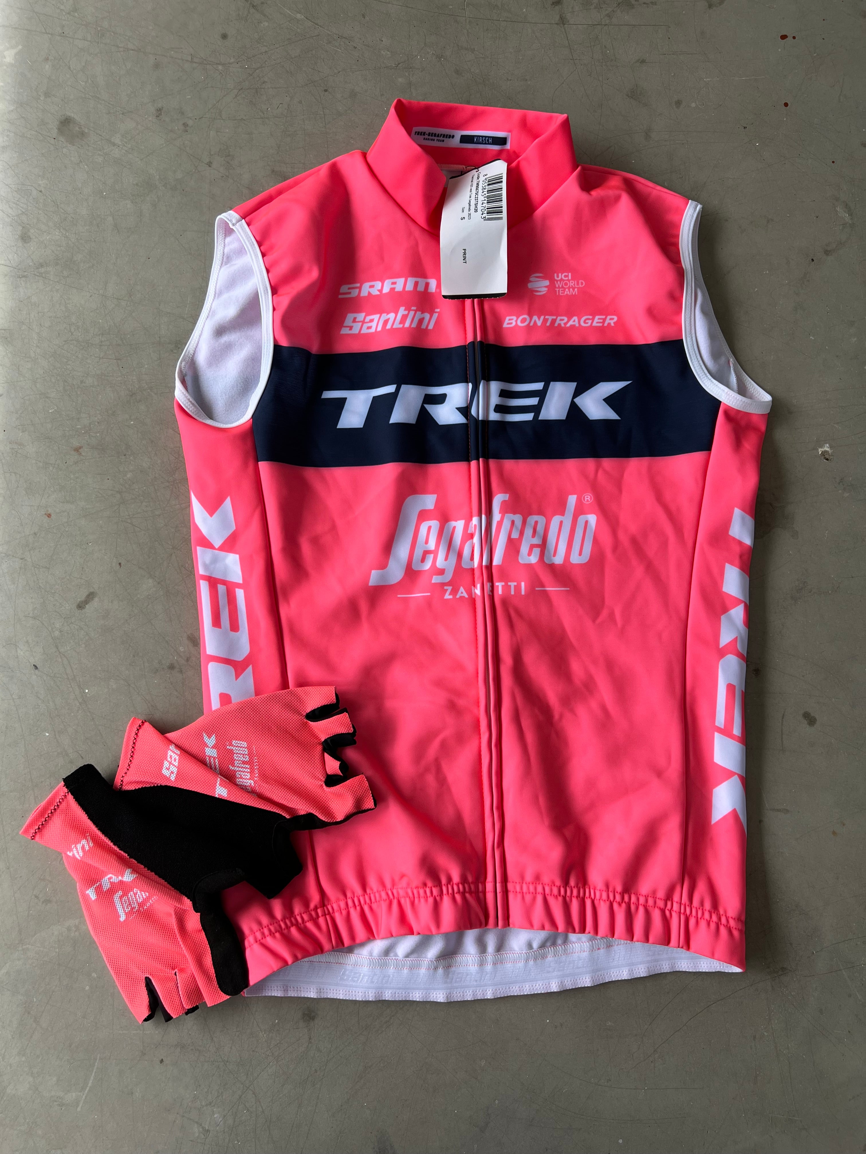Trek Segafredo | Santini Bundle - Thermal Vest and Gloves | Pink | S | Rider-Issued Pro Team Kit