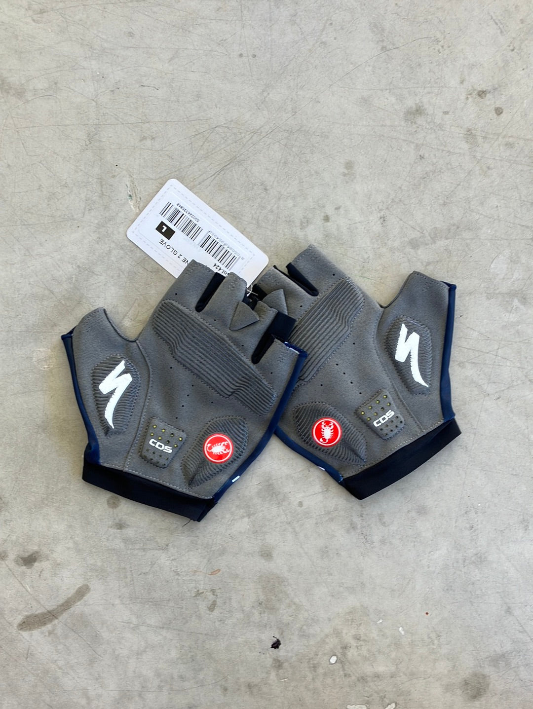 Soudal / Deceuninck Quick-Step | Castelli Competizione 2 Cycling Gloves | Navy | Pro-Issued Team Kit