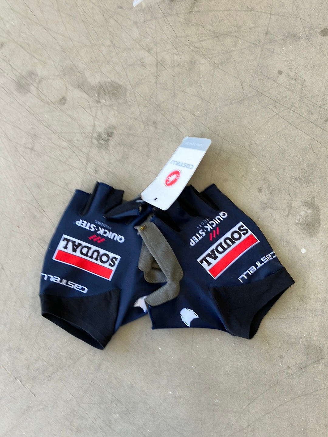 Gloves Mitts team Issued Competizione2 | Castelli | Blue | Quick-Step Alpha Vinyl / Soudal | Pro Cycling Kit