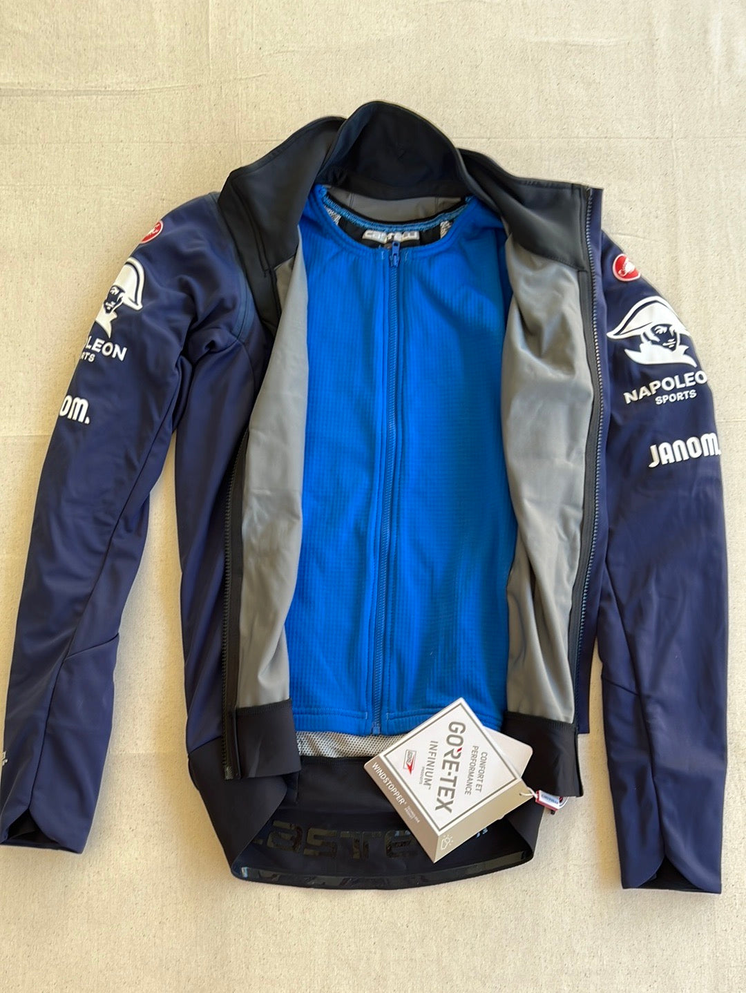 Deep Winter Jacket Alpha RoS Super | Castelli | Soudal Quick-Step | Pro Team Cycling Kit