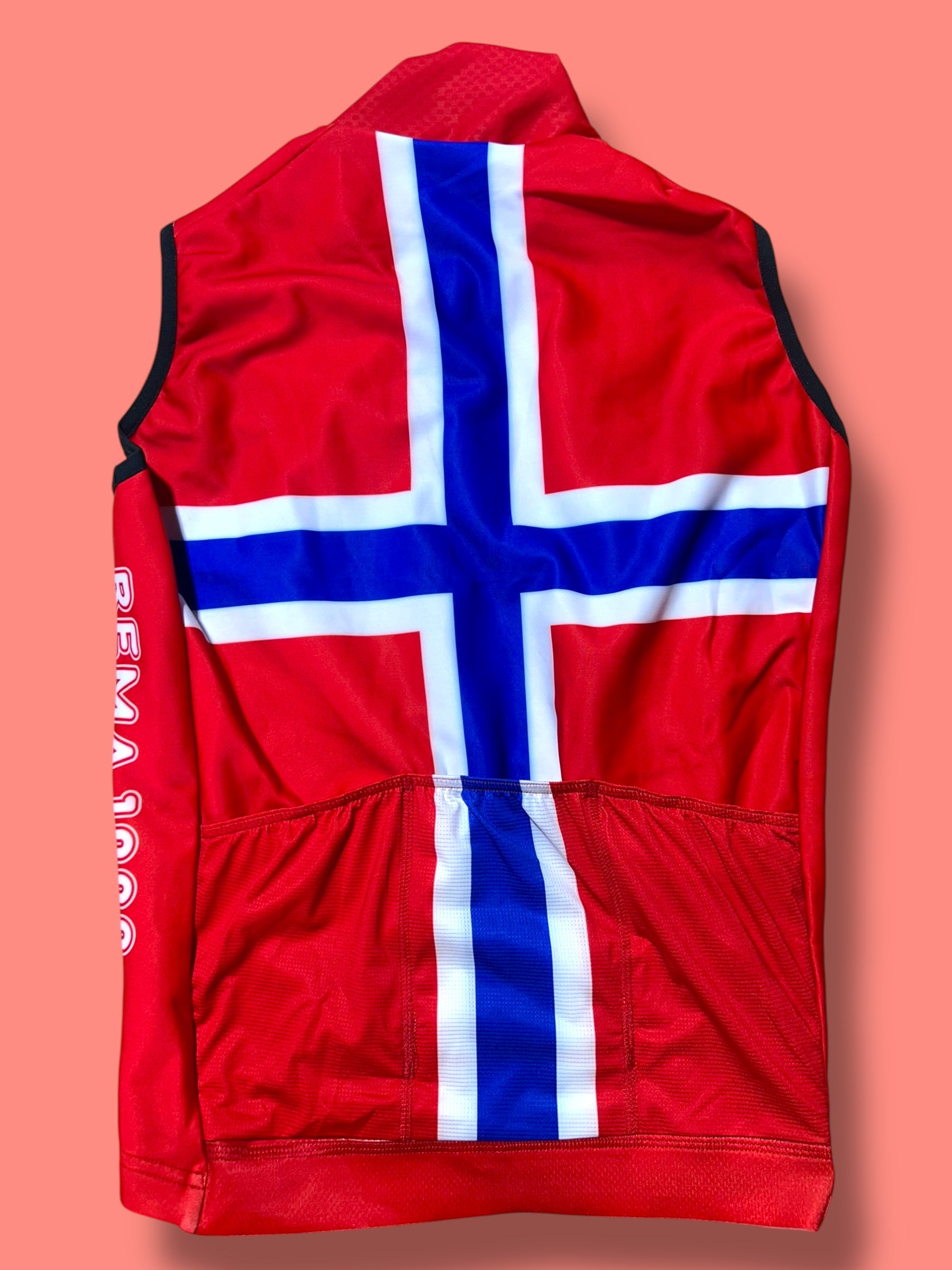 Epic Tempest Protect  Gilet Vest Norway|Uno-X  Bioracer| Pro Cycling Kit