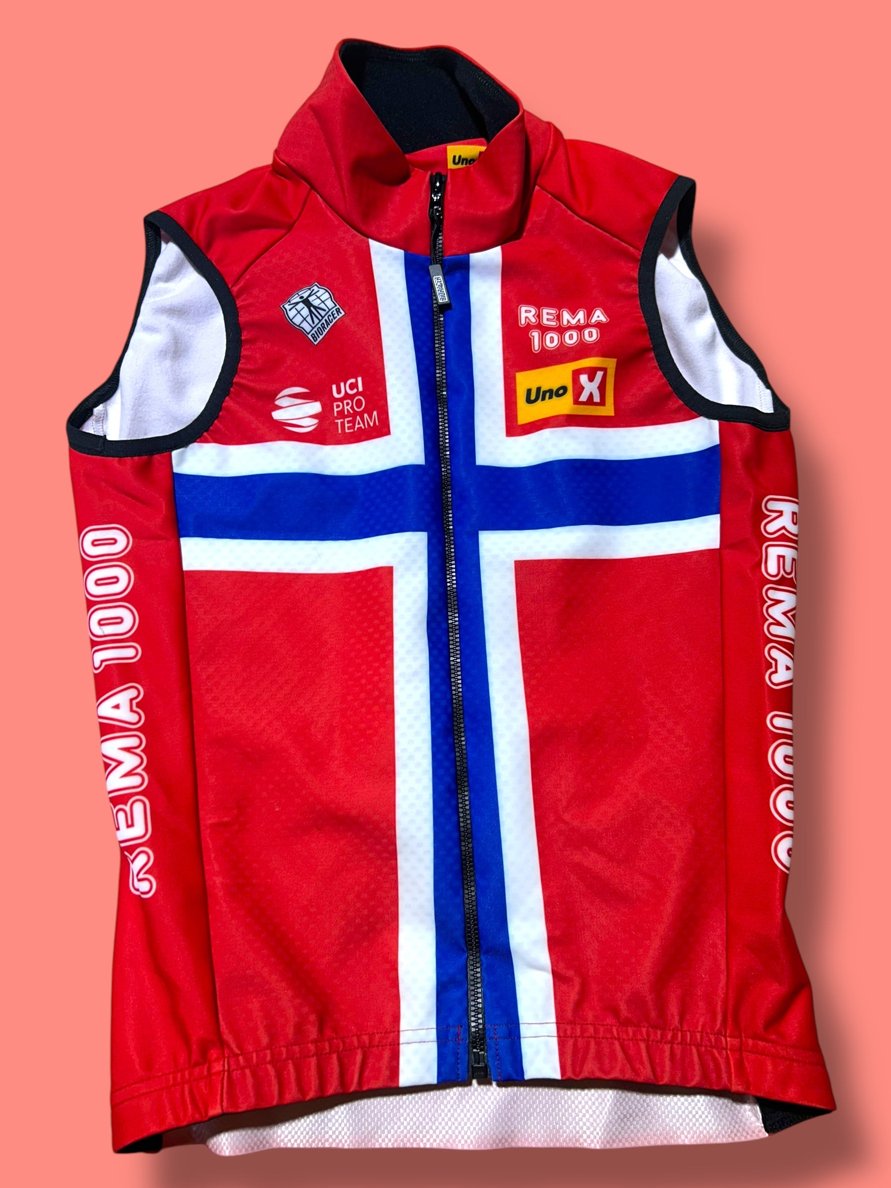 Epic Tempest Protect  Gilet Vest Norway|Uno-X  Bioracer| Pro Cycling Kit