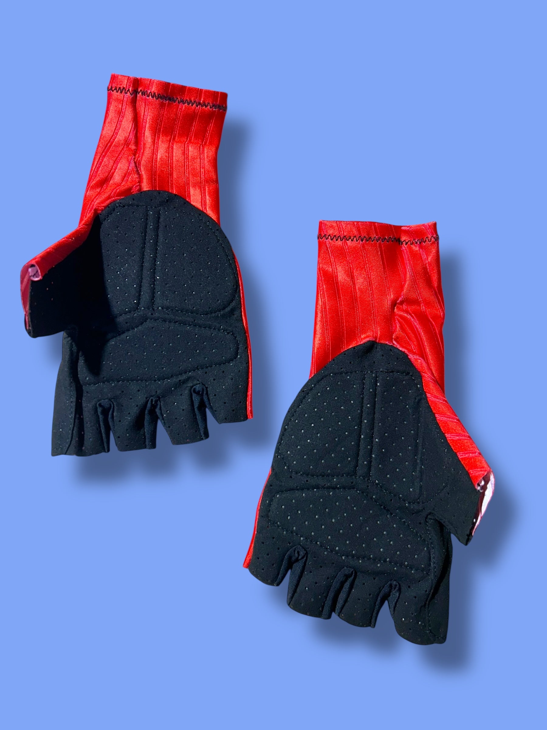 Aero Gloves Mitts | Santini | Lidl Trek | Pro Cycling Kit