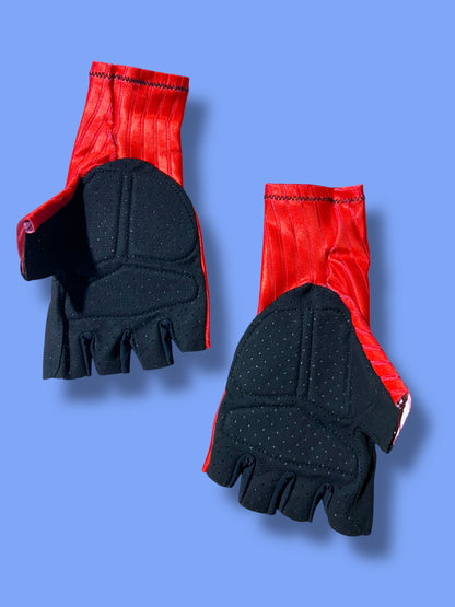 Aero Gloves Mitts | Santini | Lidl Trek | Pro Cycling Kit