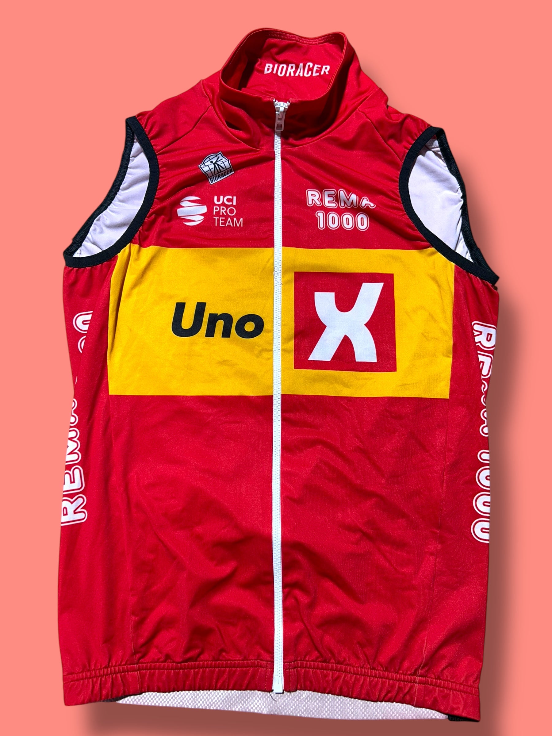 Epic Tempest Light Gilet Vest|Uno-X  Bioracer| Pro Cycling Kit