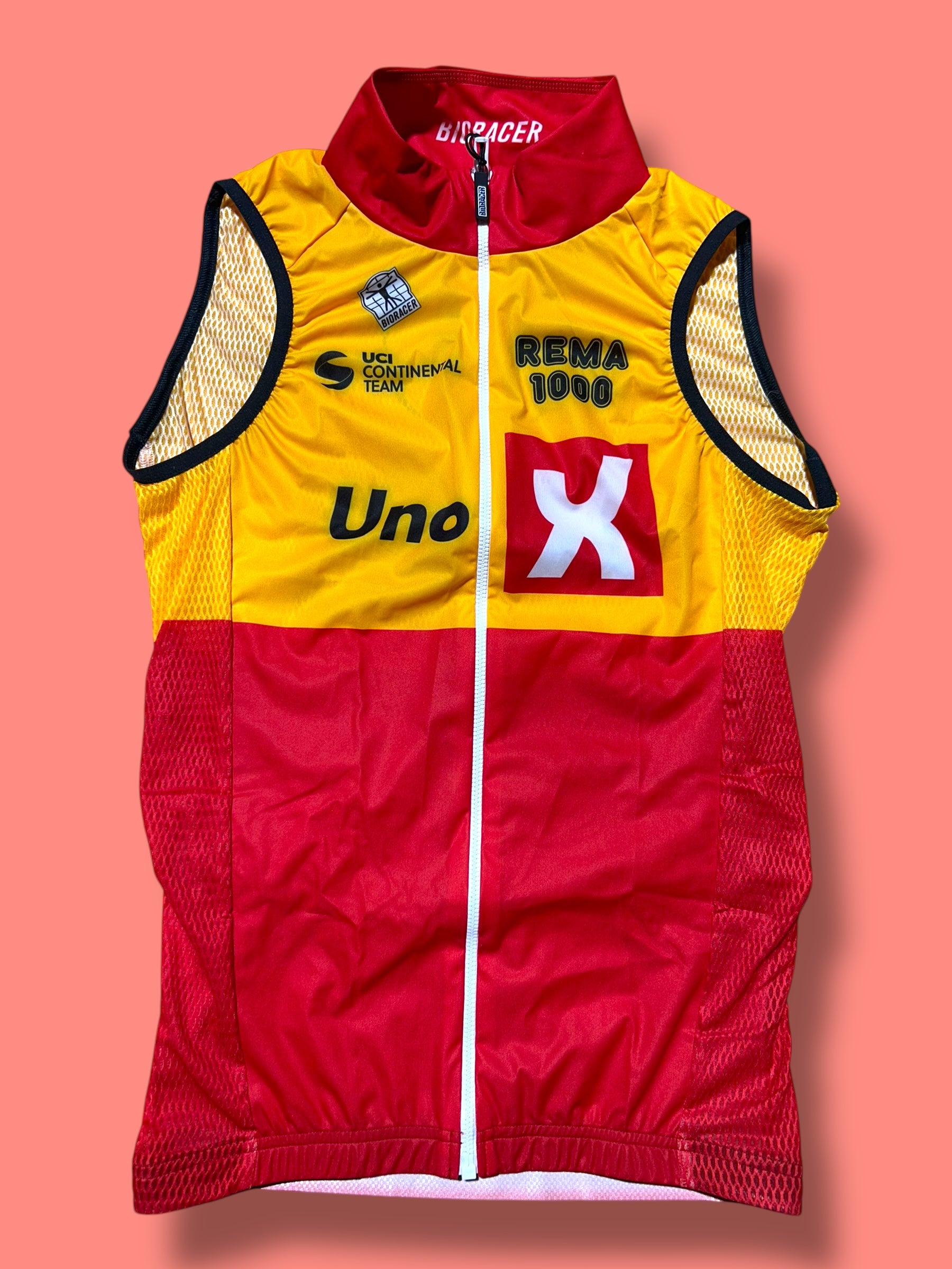 Epic Spring Gilet Vest|Uno-X  Bioracer| Pro Cycling Kit