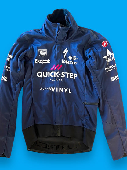 Deep Winter Jacket Long Sleeve Alpha RoS Super| Castelli | Quick-Step Soudal | Pro Cycling Kit