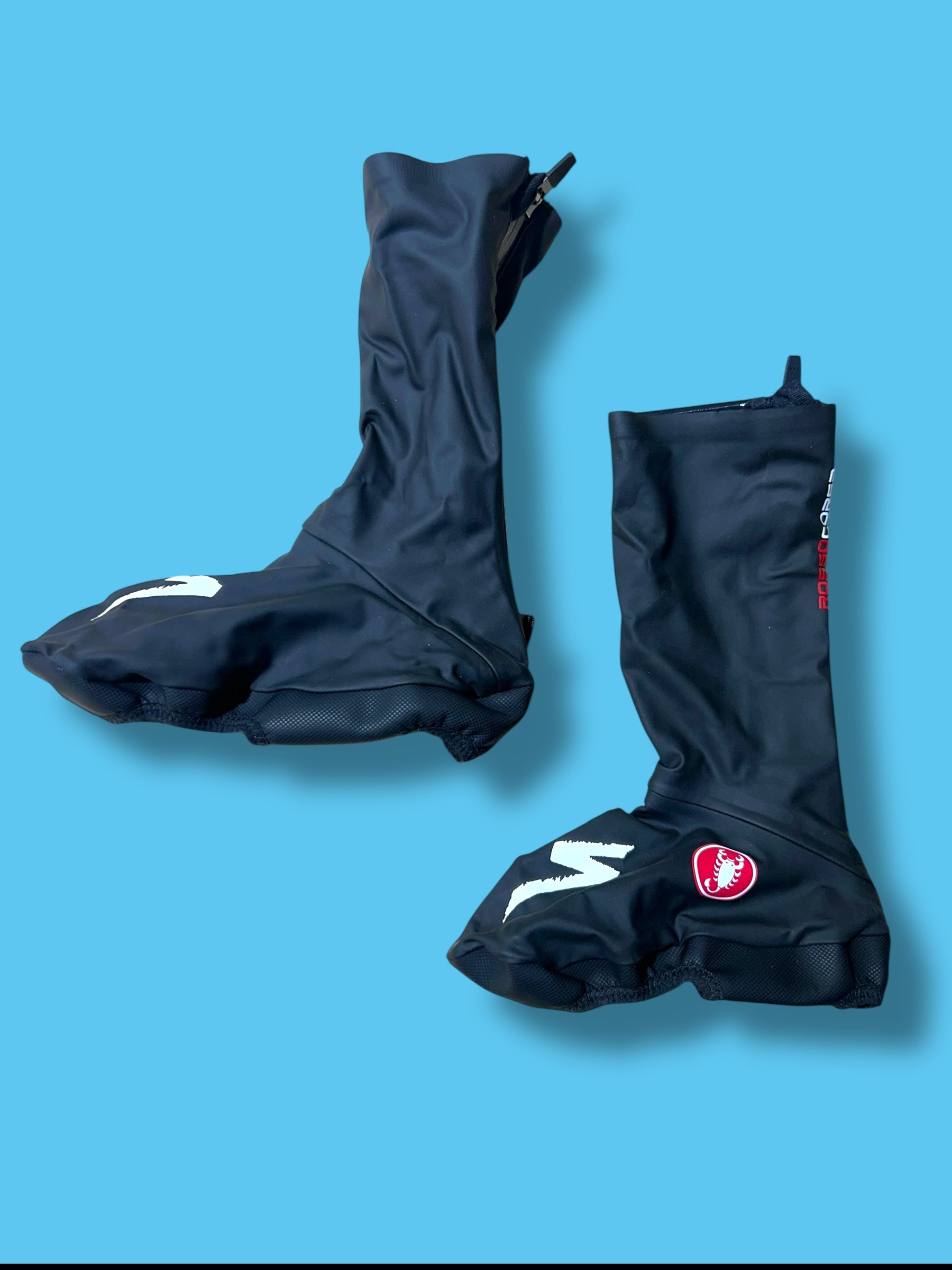 Aero Race Shoecover. Overshoe Winter Thermal Rain   | Castelli |  Soudal Quick-Step| Pro Cycling Kit