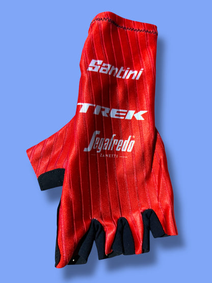 Aero Gloves Mitts | Santini | Lidl Trek | Pro Cycling Kit